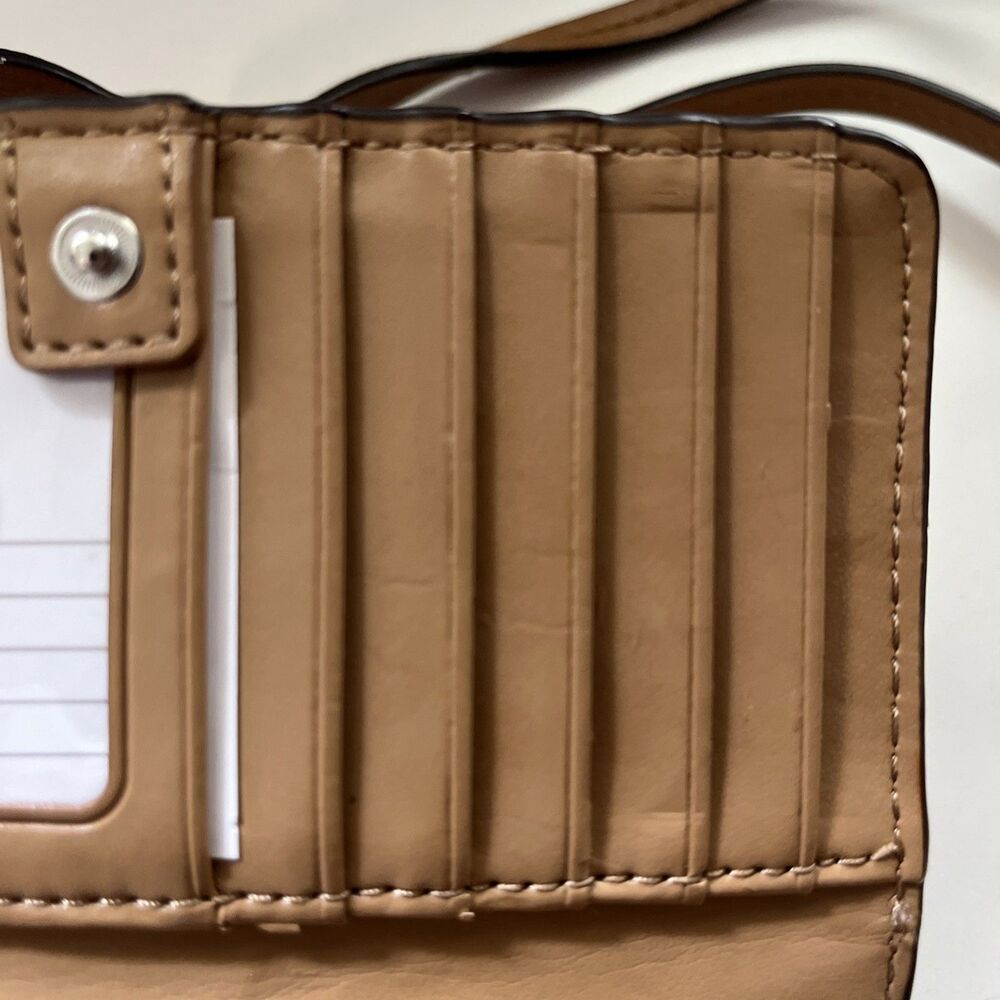 COACH Park  Colorblock Leather Dylan Wallet F49554 Navy/Red - Picture 10 of 11